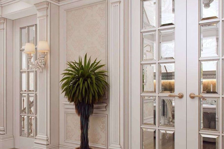 Чем закрыть стекла на двери, чтобы свет не проникал в комнату?