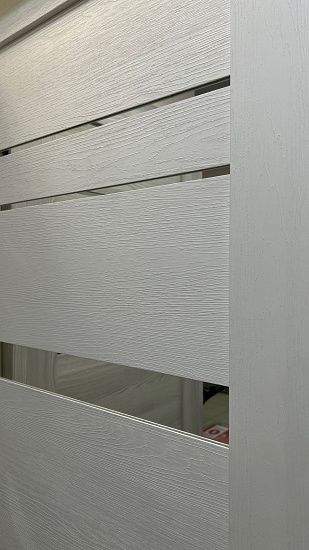 Межкомнатная дверь  