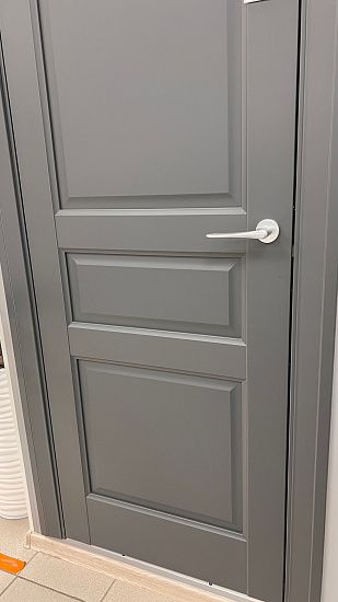 Межкомнатная дверь  