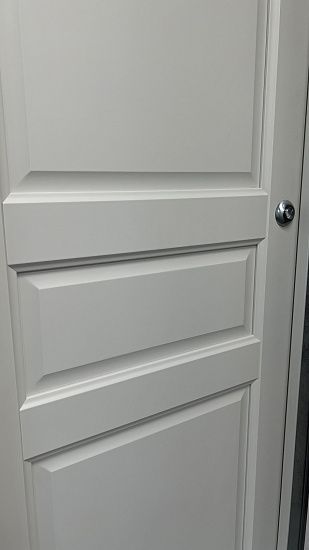 Межкомнатная дверь  