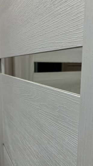 Межкомнатная дверь  